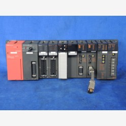 Mitsubishi MELSEC Complete PLC w. 11 compo